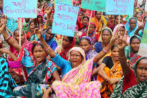 Arbeiter*innen protestieren in Sylhet in Bangladesch für bessere Arbeitsbedingungen (10. August 2022). © H M Shahidul Islam/ Eyepix Group